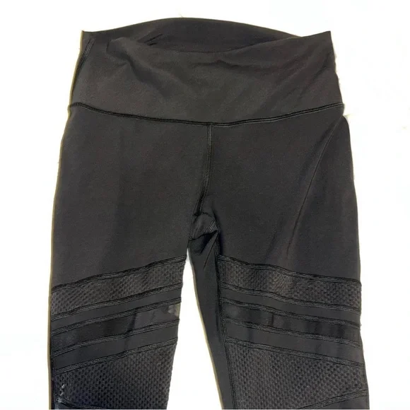 Lululemon Athletica Black Leggings with Mesh Detail - Picture 1 of 5